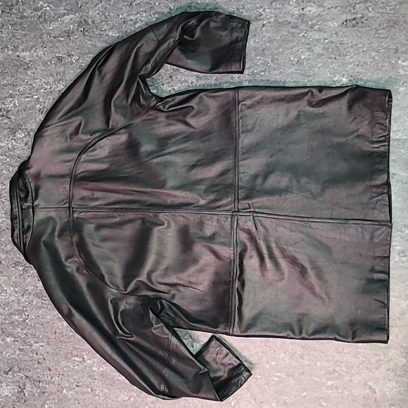 Vintage. Preston & York. Like-new. Genuine Leather long-coat. Women's size XL - Picture 13 of 16